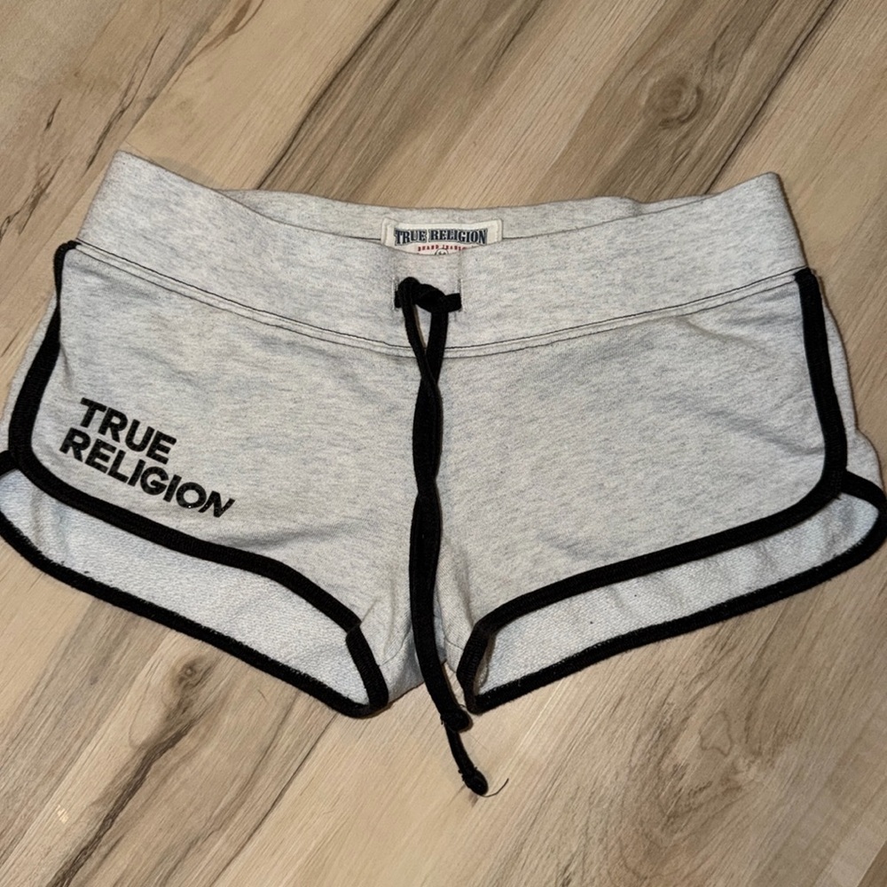 🖤True religion cotton shorts